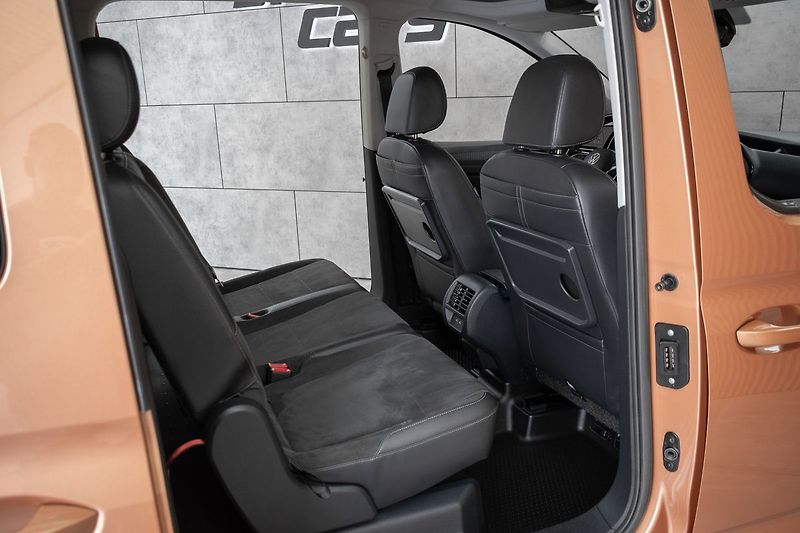Volkswagen Caddy MAXI 2.0 TDI STYLE*TAŽNÉ*ČR 1M - fotka 13 z 45