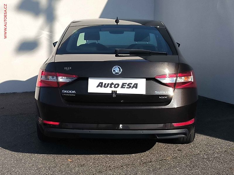 Škoda Superb (2016) 2.0TDI 4x4, 2.maj,ČR - fotka 5 z 26