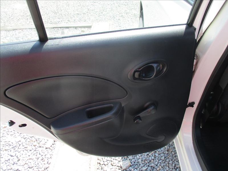 Nissan Micra 1,2 i, klima, serv. kniha, - fotka 10 z 30