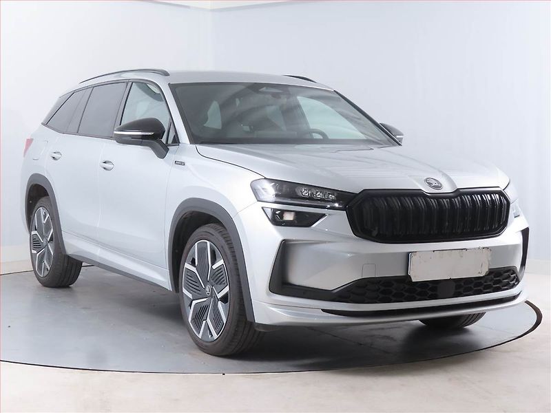 Škoda Kodiaq (2025) 2.0 TDI, SPORTLINE, 7 MÍST - fotografie inzerátu
