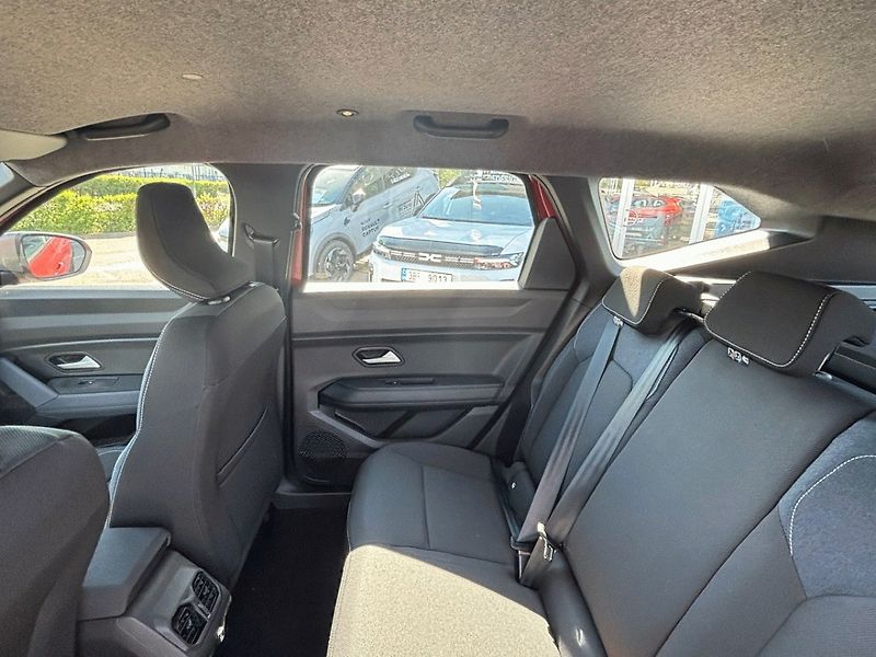 Dacia Bigster (2025) expression mild hybrid 140 - fotka 12 z 16