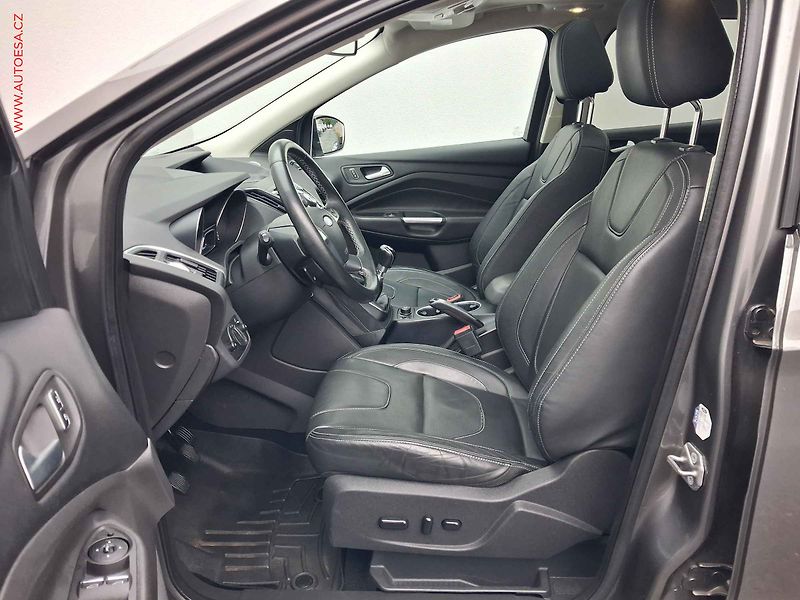 Ford Kuga (2014) 2.0 TDCi 4X4, Individual, - fotka 9 z 21