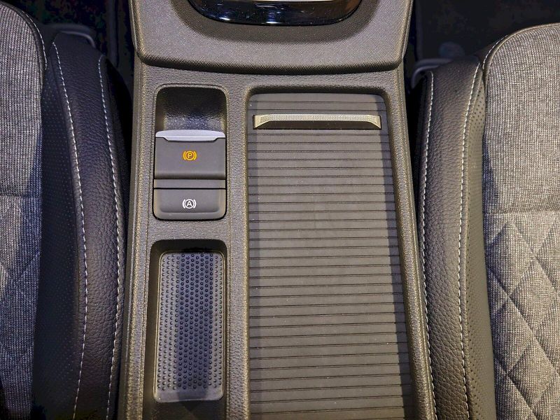 Škoda Octavia (2025) Combi 1.5 TSI 110 kW Sportline - fotka 21 z 33