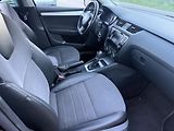 Škoda Octavia (2017) 1.6tdi - náhled 41
