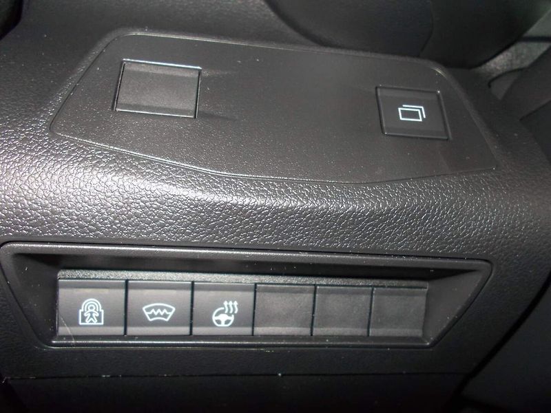 Opel Combo (2026) Edition Plus L1H1 1.2 TURBO (8 - fotka 26 z 34