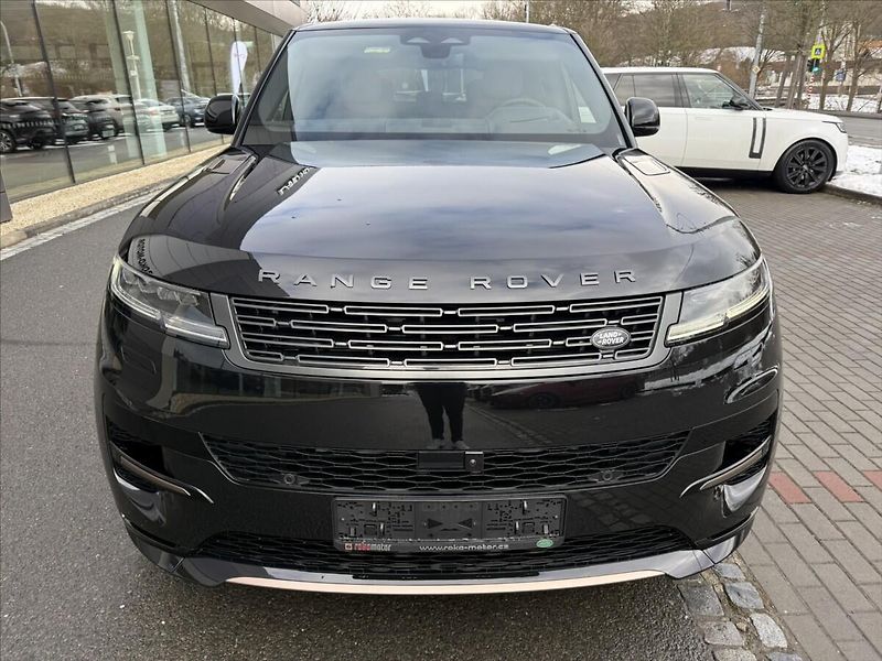 Land Rover Range Rover Sport (2026) 3,0 DYNAMIC SE P460e - fotka 3 z 38
