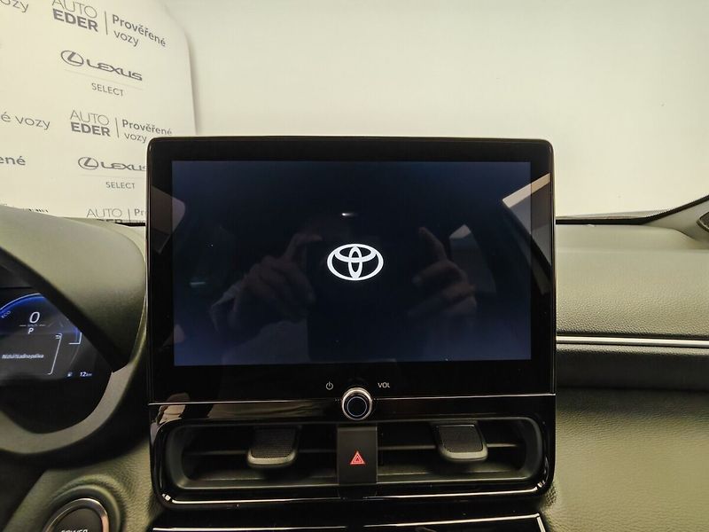 Toyota Yaris Cross 1.5 TNGA HEV CVT Style 2x4 - fotka 28 z 36