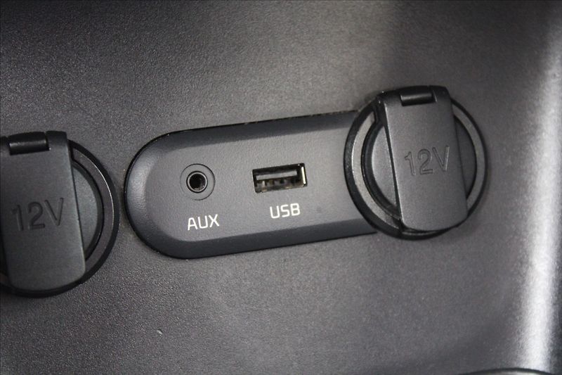 Kia Ceed 1,6 CRDi  ČR,1.MAJITEL,DPH - fotka 13 z 21