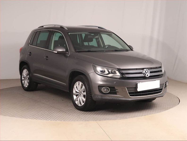 Volkswagen Tiguan (2012) 2.0 TDI, Navi, Tempomat - fotografie inzerátu