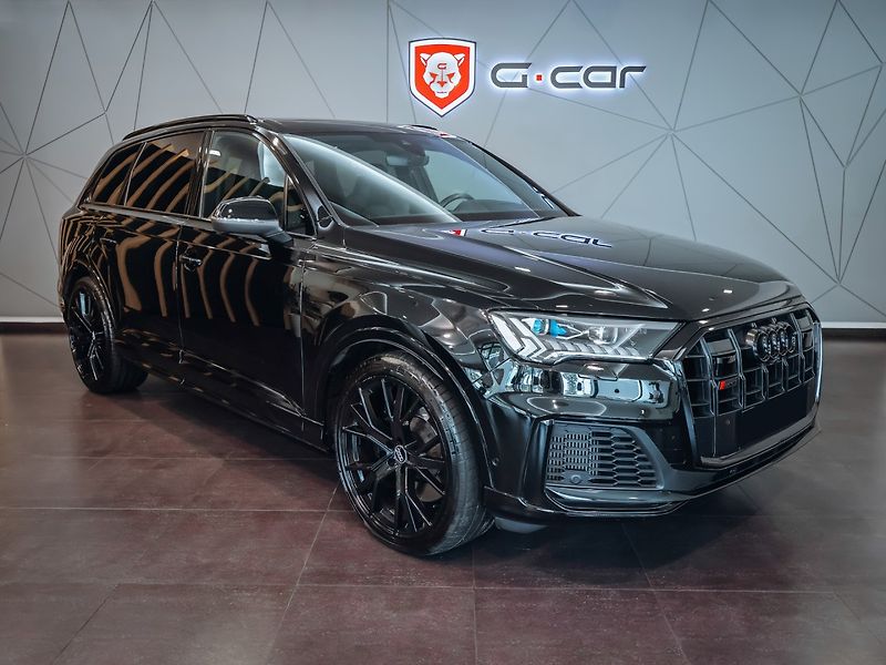 Audi SQ7 4.0TFSI Matrix - fotka 2 z 31