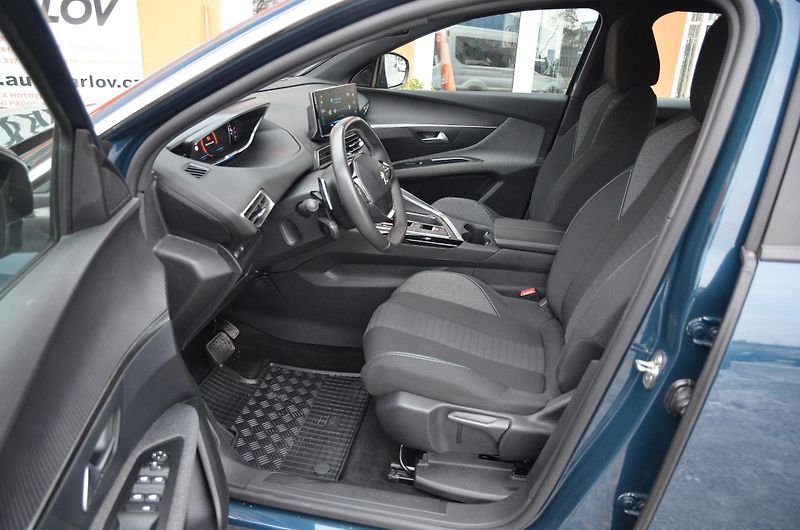 Peugeot 3008 (2023) 1.5 HDi 96kW AT8 Allure / LED - fotka 16 z 38