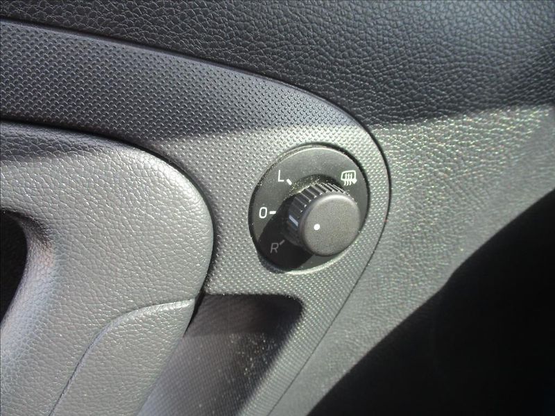 Škoda Fabia 1,2 TSI,aut.klima,serv.kniha, - fotka 22 z 36