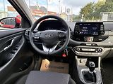 Hyundai i30 1.5DPi 81kW COMFORT 16.000km!! - náhled 14