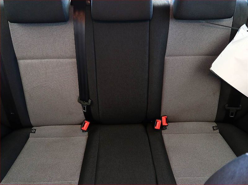 Škoda Fabia (2013) 1.2 TSI, Park. senzory - fotka 10 z 13