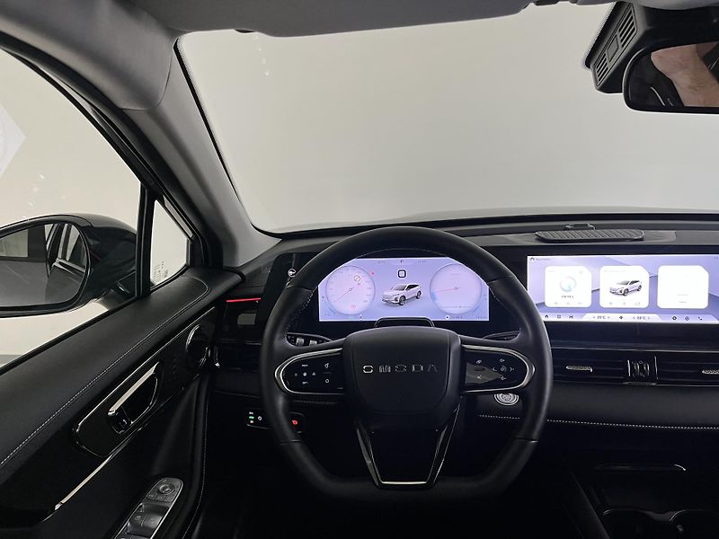 Omoda 5 (2025) 1.6 TGDI PREMIUM - fotka 15 z 21