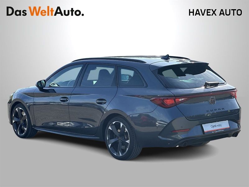 Cupra Leon (2021) ST 2.0 TSI DSG FR - fotka 31 z 32