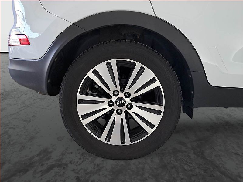 Kia Sportage (2014) 1.7 CRDi, Navi, Tempomat - fotka 15 z 19