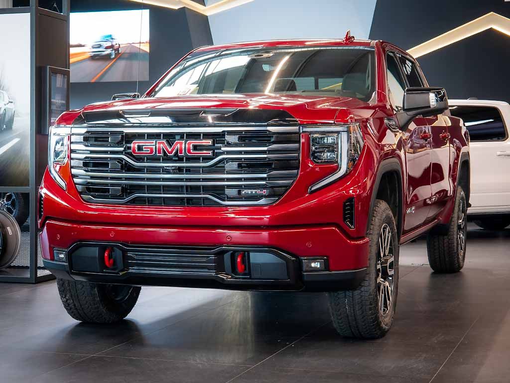 GMC Sierra 6.2 V8 AT4 2 tovární lift