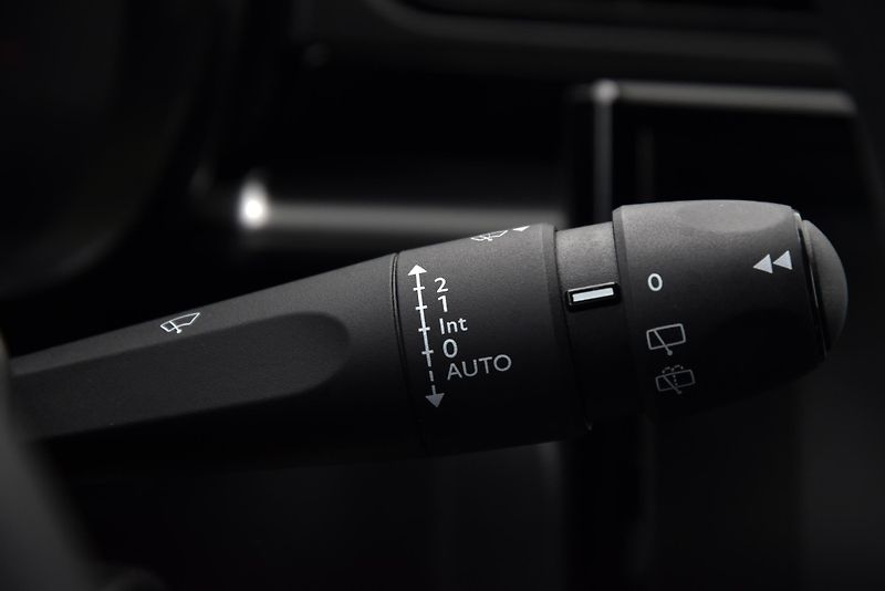 Citroën C3 1.2 PT,DKLIMA,TEMP,PDC,LED,DPH - fotka 18 z 46