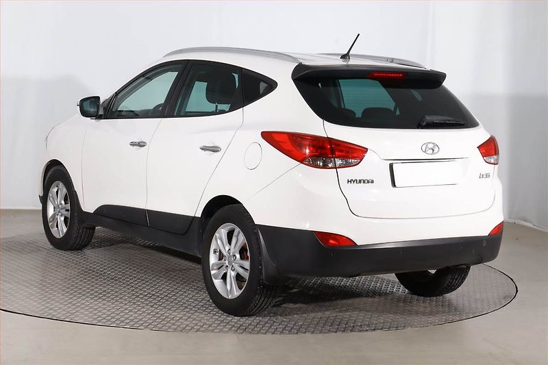 Hyundai ix35 (2011) 1.7 CRDi, Serv.kniha, Tempomat - fotka 4 z 19