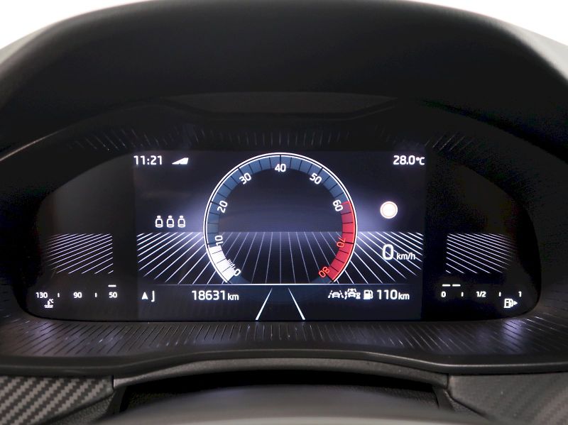 Škoda Kamiq (2025) MONTE CARLO 1.5TSI 110KW TAŽNÉ - fotka 18 z 42
