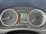 Škoda Roomster (2007) 1.6 16V 77 kW Ambiente - náhled 11