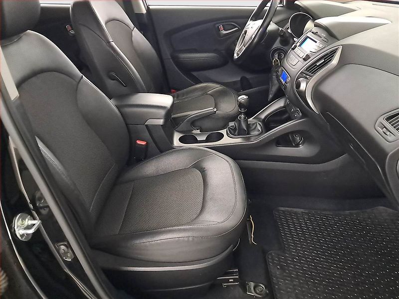 Hyundai ix35 (2015) 1.7 CRDi, ČR,1.maj, Serv.kniha - fotka 9 z 14
