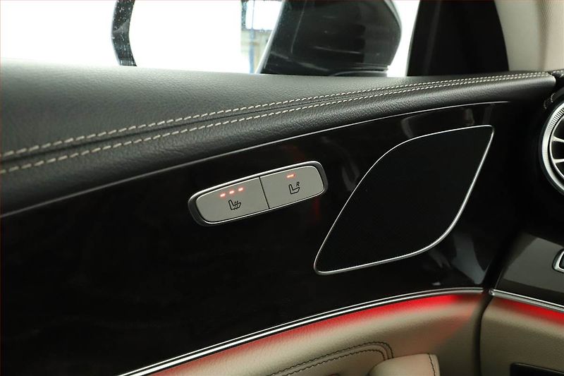 Mercedes-Benz CLS (2018) 450 4MATIC - fotka 16 z 20
