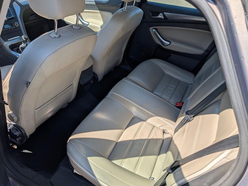 Ford Mondeo (2012) 2.0 TDCi, Titanium - fotka 5 z 7