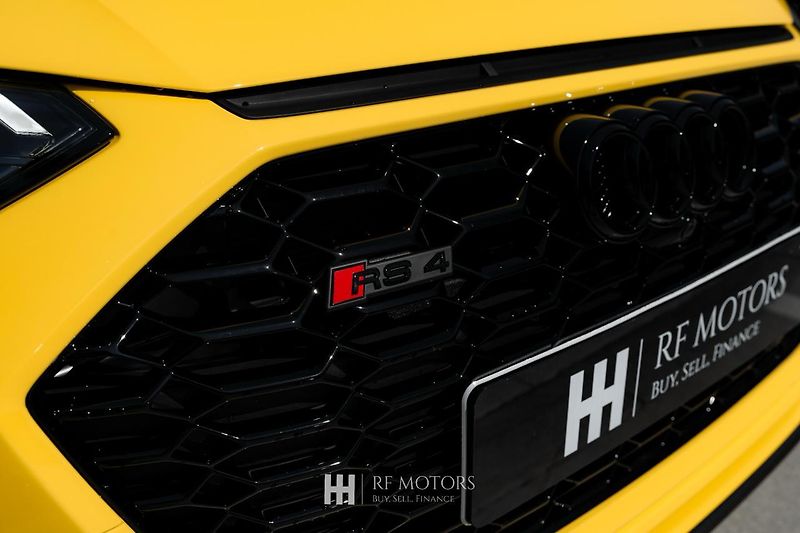 Audi RS 4 (2025) Edition 25 years, odpočet DPH - fotka 13 z 30