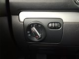 Volkswagen Golf (2011) 1.6 TDI, nová STK, dobrý stav - náhled 15