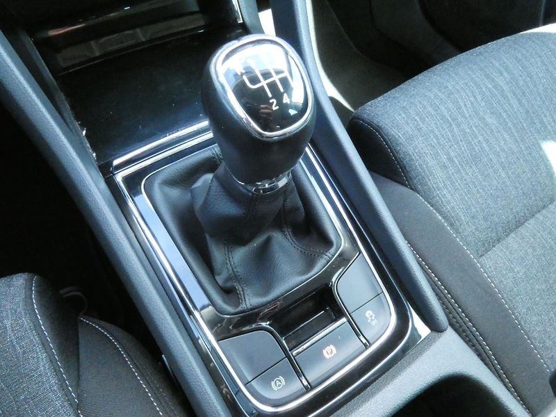 Škoda Karoq (2021) Style 2.0 TDI - fotka 24 z 29
