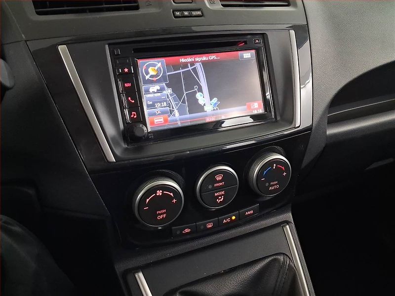 Mazda 5 (2014) 1.6 D, 7 míst, Navi, Tempomat - fotka 12 z 21