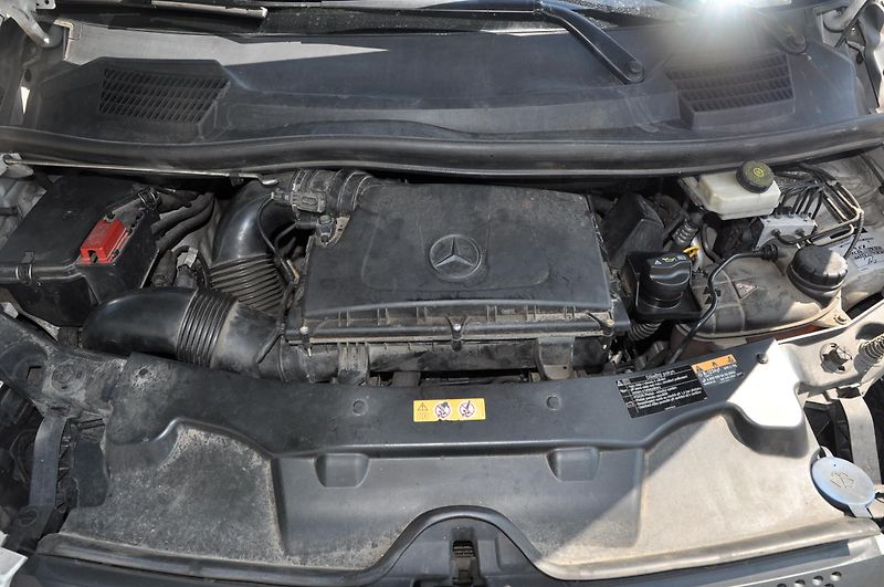 Mercedes-Benz Vito 119 L TOURER A/T - fotka 9 z 19