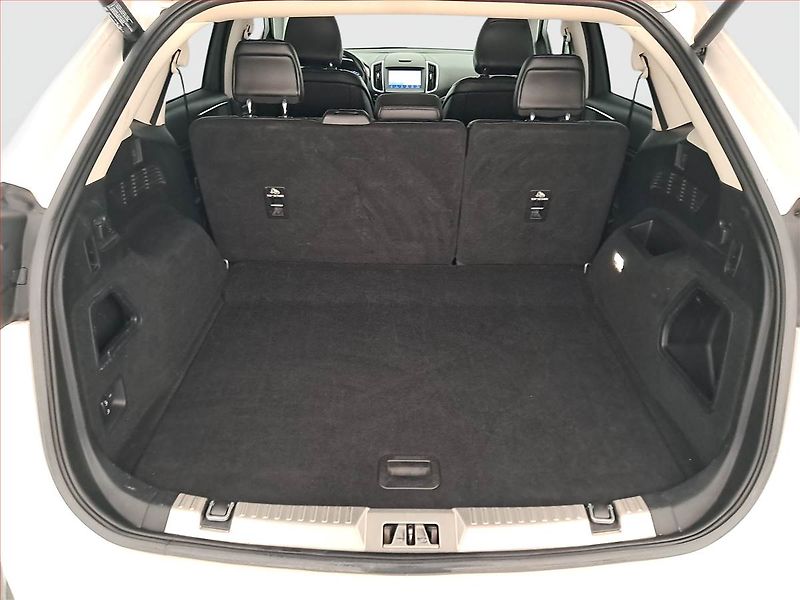Ford Edge (2019) 2.0 EcoBlue BiTurbo, 4X4 - fotka 14 z 19