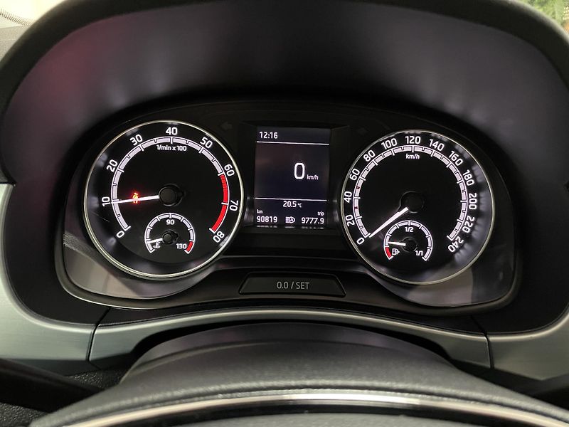 Škoda Fabia 1.0 TSi ČR CEBIA  - fotka 24 z 30