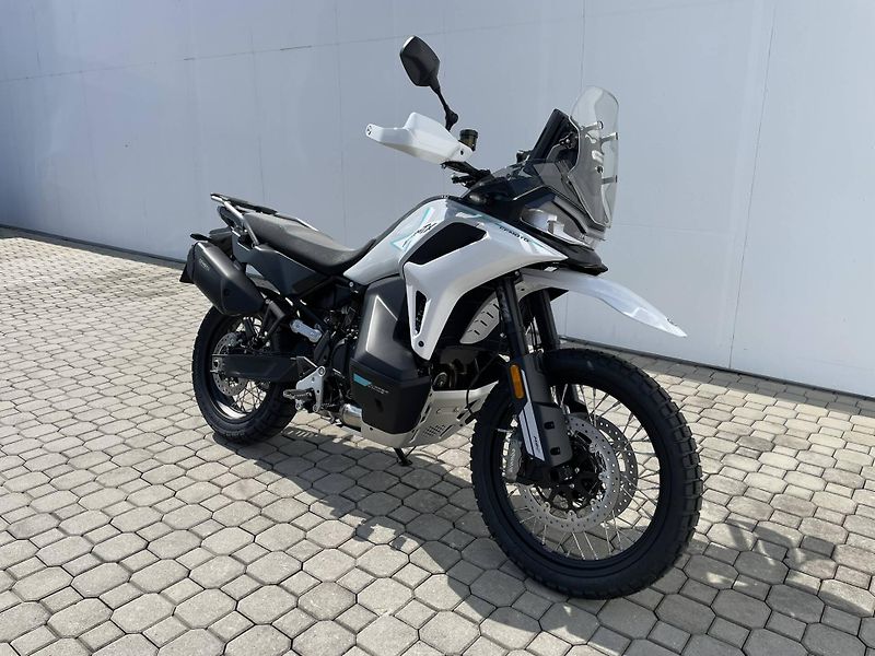 CFMOTO (2026) 1000MT-X Touring EU5+ - fotografie inzerátu