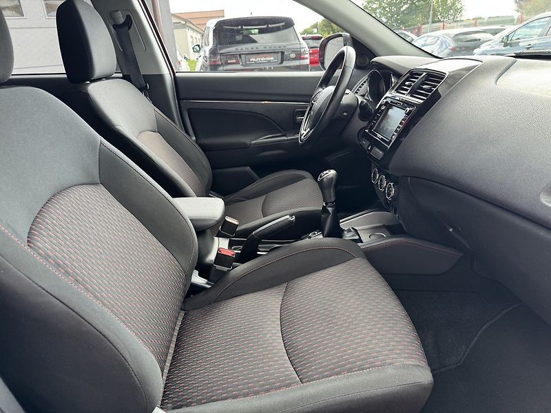 Mitsubishi ASX (2018) 1.6i Mivec Xenony Webasto - fotka 16 z 48
