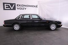 Jaguar XJ8 (1998) 4.0 V8 SOVEREIGN TOP - fotografie inzerátu