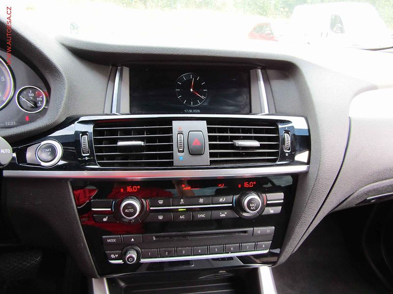 BMW X4 (2018) 3.0d xDrive35d, AT, bixen - fotka 17 z 25