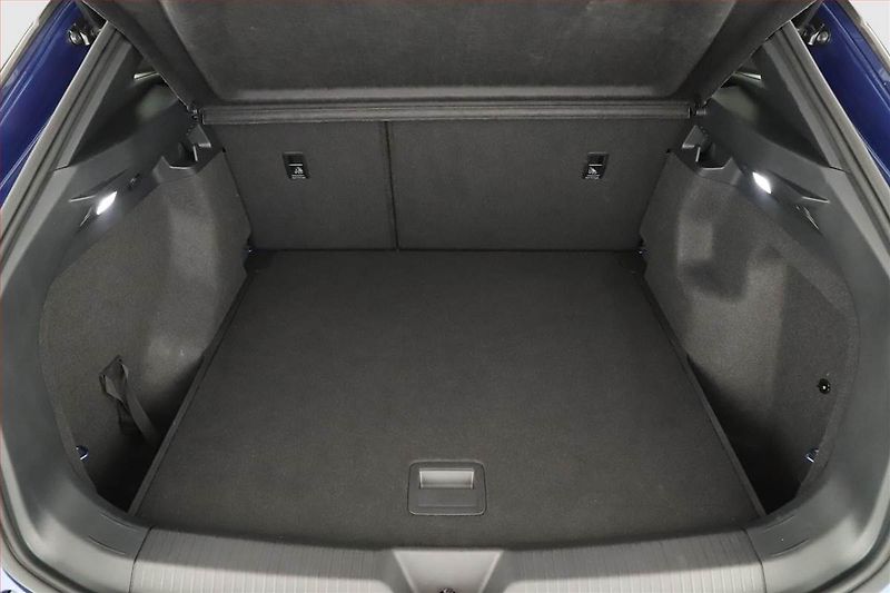 Volkswagen ID.4 (2022) Pro Perf. (82 kWh), SoH 95% - fotka 17 z 17