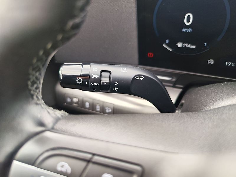 Hyundai Kona 1.0 T-GDi/88kW Sound Bosse - fotka 29 z 35