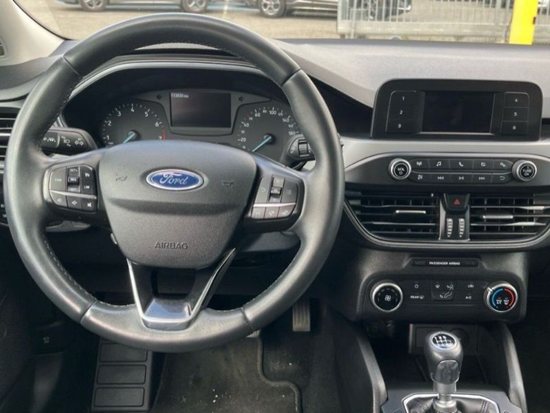 Ford Focus 1.0i,92KW,CZ,DPH,SERVIS - fotka 9 z 14