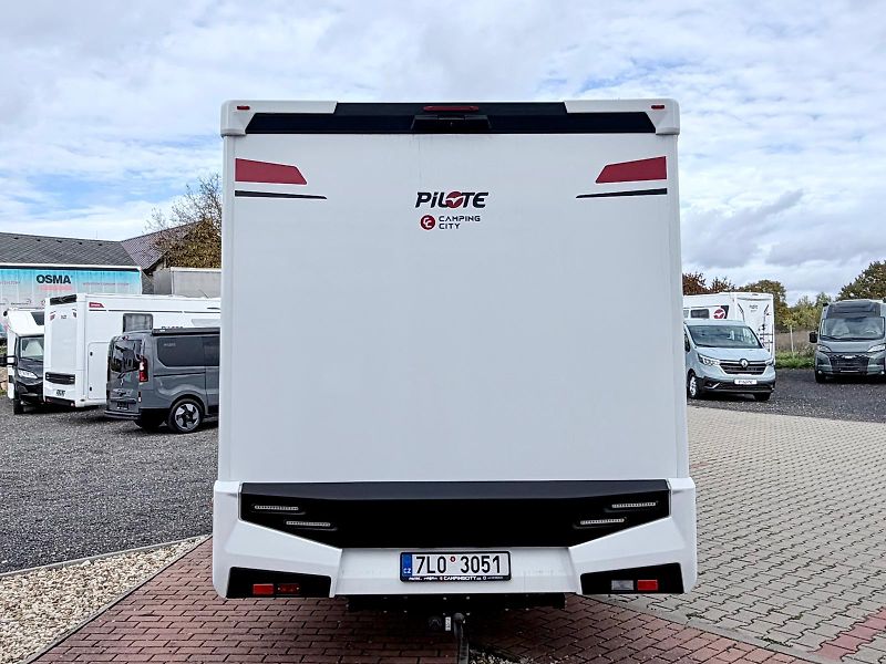 Pilote Ostatní P720FGJ Expression - fotka 5 z 35