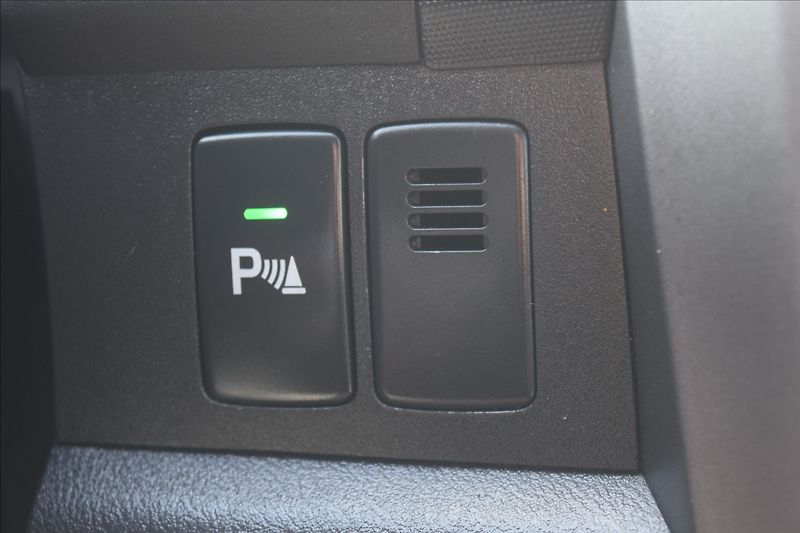 Honda CR-V 2,0 I 110KW 4X4 REZERVACE - fotka 43 z 51