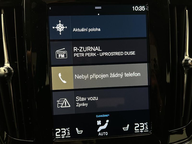 Volvo V90 CC D4 POLESTAR AWD AUT - fotka 26 z 44