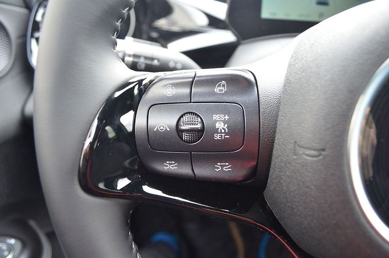 BYD Dolphin (2026) Design - fotka 9 z 12