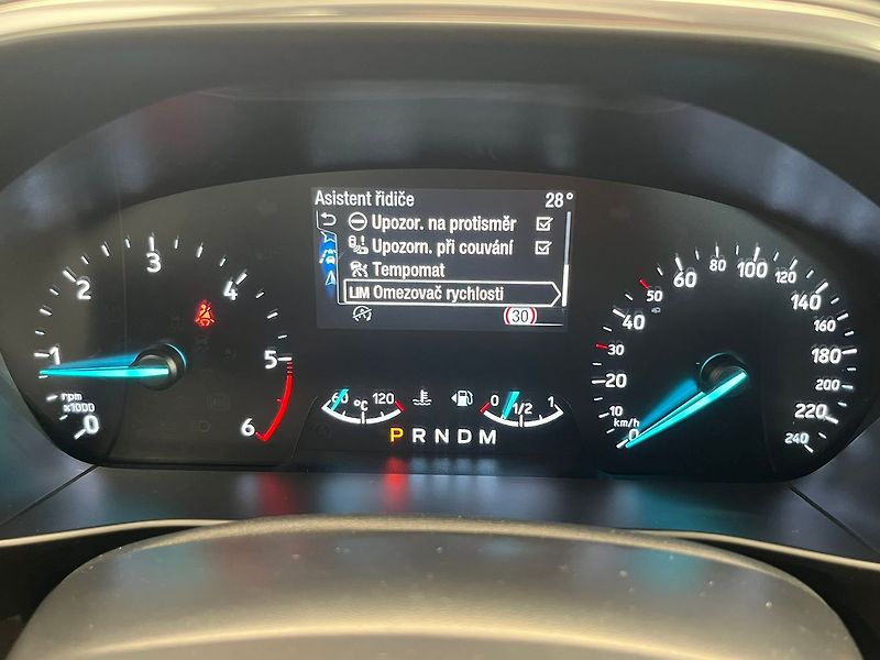 Ford Focus 2.0 EB Titanium LED - fotka 13 z 66