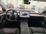Tesla Model 3 RWD LED ACC       PŘIPRAVUJEME - náhled 8