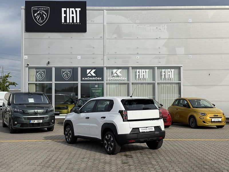 Fiat Grande Panda (2026) Icon 1.2 Turbo Hybrid 110k eDC - fotka 3 z 24